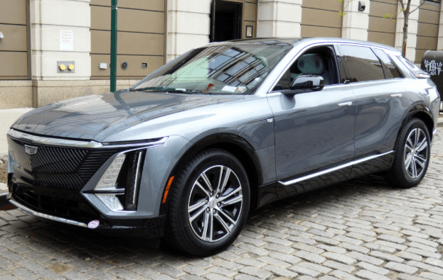do the driving modes in cadillac lyriq offer different ranges or battery usages